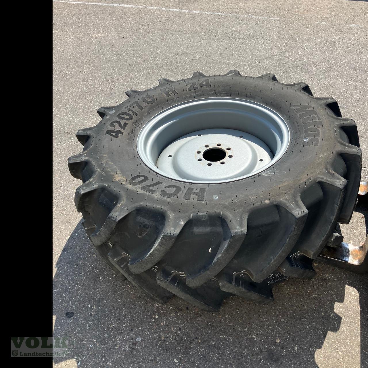 Sonstiges des Typs Deutz-Fahr Kompletträder Reifen 420/70R24 | 480/70R34, Neumaschine in Friedberg-Derching (Bild 1)
